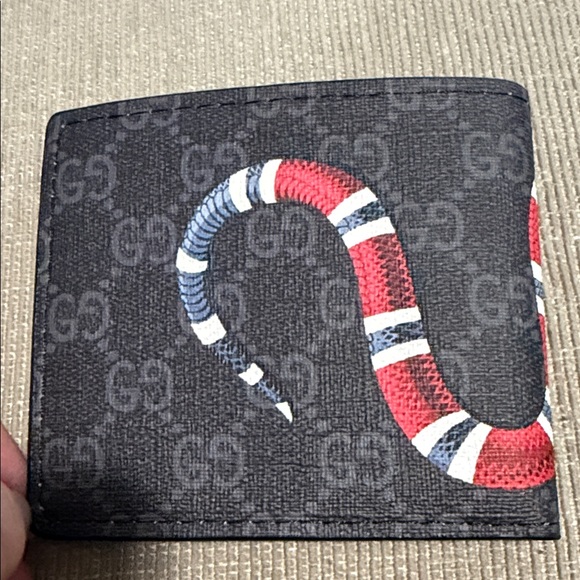 Men Wallet - Picture 2 of 5